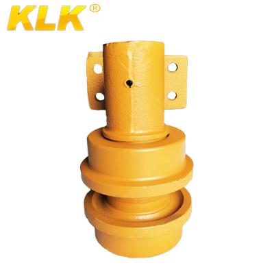 China Construction Material Shops Excavator Spare Parts DH180 DH200 DH220 DH225-7 DX215-7 Carrier Roller Upper Roller For Doosan Daewoo for sale