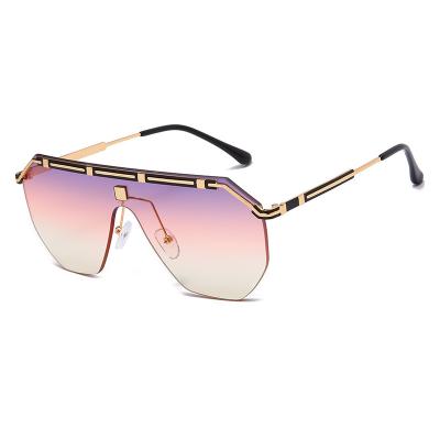 China New European and American fashion trend one-piece fashion sunglasses border personalized ultra-violet sunglasses large frame anti Te koop