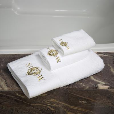 China Sustainable 600GSM Bath Spa Soft White Hotel Towel Cheap Price for sale