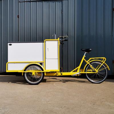 China electric passenger ice cream tricycle cart bike for sale cabin cargo tricycle with freezer for food delivery for sale