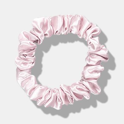 China Fashion Nature 100% Mulberry Silk Hair Scrunchies Wholesale Elastic Silk Hair Accessories for sale