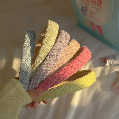 China Non-slip New Arrive Simple Hair Wool Wide Band Women's Accessories Hair Band for sale