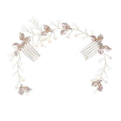 China Wedding Use Bridal Hair Accessories Handmade Twist Flower Leaf Insert Bridal Hair Side Comb Wedding Accessories for sale