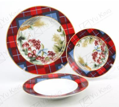 China Viable Wholesale Christmas Dinner Set 18pcs Ceramic Porcelain Dinnerware Sets for sale