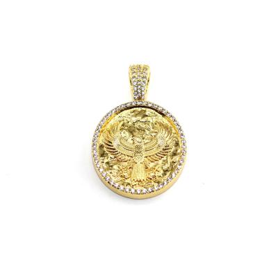 China Gold moissanite eagle chain pendant circle pendant casual/sporty cuban diamond pendant for sale