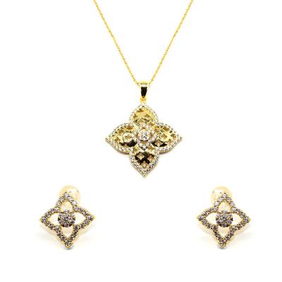 China Who respects the environment; Nickel Free Square Hollow Out Women Jewelry Set Gold Jewelry Sets Gold Vermeil Jewelry Set 2021 With Zircon for sale