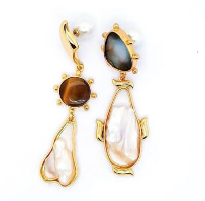 China 2021 CLASSIC Large Vintage Gemstone Irregular Pearl Asymmetry Earrings Women 2021 for sale