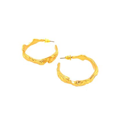 China 2021 CLASSIC Irregular Circle Earrings for sale