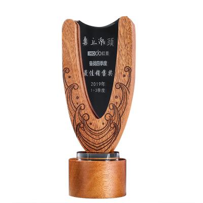 China Customized Production Enterprise Individual Staff Award Wooden Craft for sale