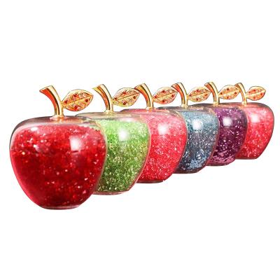 China Creative crystal apple paperweight filled with rhinestones as a souvenir gift crystal Christmas decoration for sale