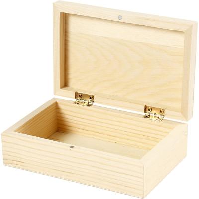 China Custom Unfinished Wooden Jewelry Gift Box Europe Logo Handmade Keepsake Trinket Storage with Magnetic Lid for sale