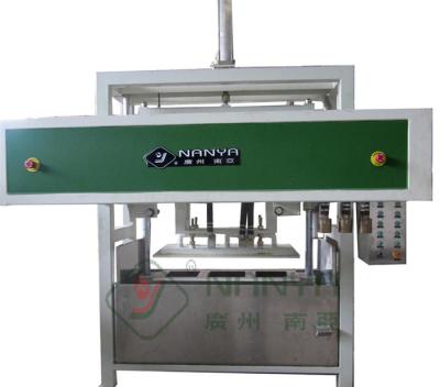 China Semiautomatic Paper Pulp Molding Machine Producing Egg Tray with Drying Line for sale