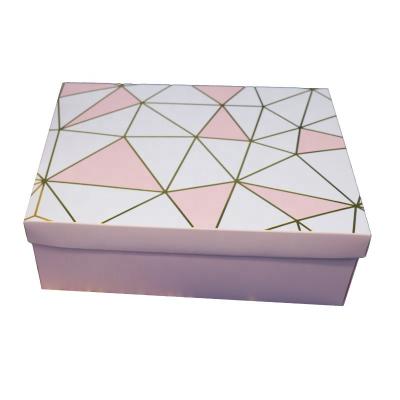 China New Style Maker Handmade Gift Boxes Print Present Logo Valentine's Day Printing Embossing Color Box With Handles ODM for sale