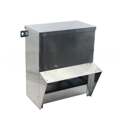 China Durable Wall Mounted Automatic Steel Plate Rat and Rain Proof Galvanized Chicken Feeder Automatic Feeder Bowl For Chickens for sale