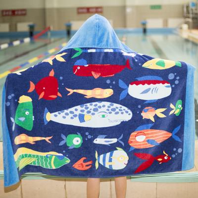 China Viable Cotton Bath Towel Hooded Wrap For Kids 1-6 Years Toddler Shark Cartoon Beach Towel Kids Poncho for sale