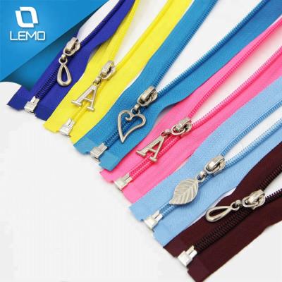 China Automatic Lock 5# Polyester Customized Open Automatic Lock Plastic Nylon Small Zipper For Clothes for sale