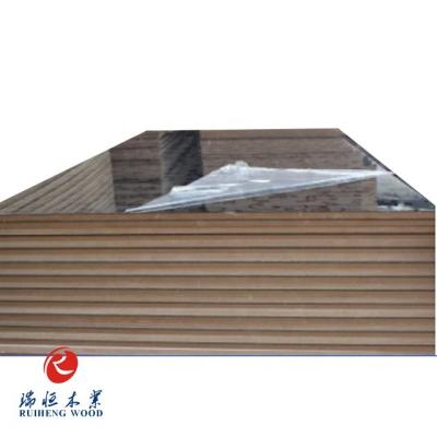 China 4x8 Industrial Cheap Price Waterproof Brown And Black Poplar Core Film Faced Laminated Plywood Sheet for sale