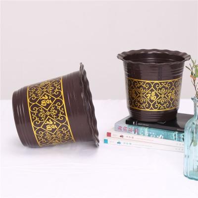 China New Nursery Tree Factory Wholesale Spike Pots Large Plastic Painted Flower Pot for sale