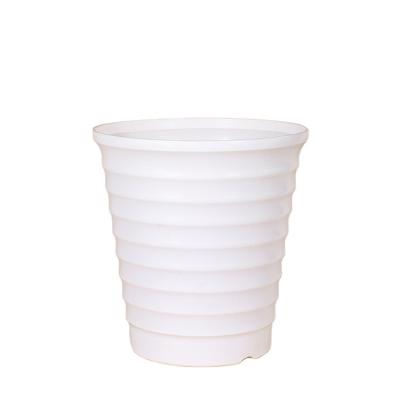 China Transitional Outdoor Soft Garden Tree Planters Nursery Plastic Self Watering Pot for sale