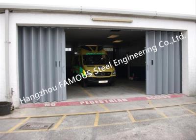 China External Folding Panel Doors Horizontally Folding Garage Doors With Custom Opennings for sale