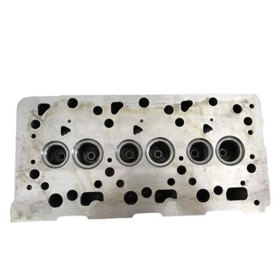 China High Quality Cast Iron Engine Spare Parts Head Cylinder Head For Kubota D1005 Truck Engine for sale