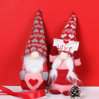 China Christmas Wedding Factory Wholesale Valentine's Day Gifts Faceless Gnomes Decoration for sale