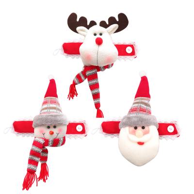 China Wholesale Eco-Freindly Christmas Decoration Fabric Lovely Santa Clause Snowman Curtain Buckle Toys Table Decoration Dolls for sale