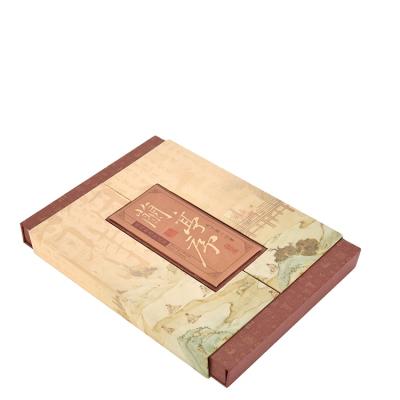 China Handmade Custom Paper Packaging Cardboard Magnetic Gift Box For Gift Package for sale