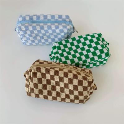 China Wholesale Durable Knitted Zipper Makeup Pouch Canvas Travel Plaid Toiletry Cosmetic Bag for sale