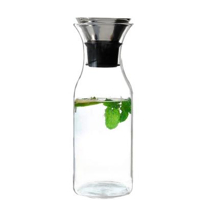 China Borosilicate Glass Sustainable Pitcher With Stainless Steel Drain Lid For For Homemade Beverage Wine Serving Coffee for sale