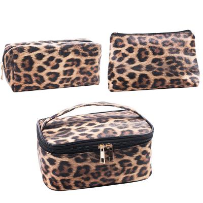 China Durable Black Brown Leopard Pocket Makeup Brush Holder Makeup Case Travel Portable Cosmetic Bags Beauty Travel Make Up Bag For Girls for sale