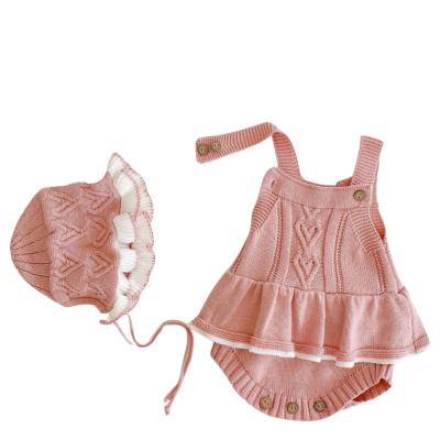 China Autumn Retro Newborn Eye-Catching Lotus Comfortable Child Wear Outfits Princess Romper Heart Floating Jumpsuit Crochet Love Wool Overalls Hats for sale