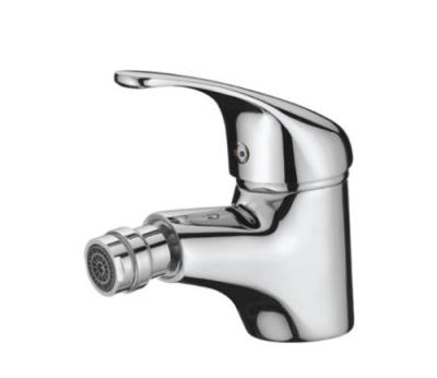 China Sense Faucets Economic Single Handle Ceramic Valve Brass Chrome Toilet Bidet Faucet for sale