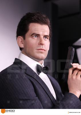 China Excellent Quality Wax Figures of Famous Film 007 Factory Customized for sale