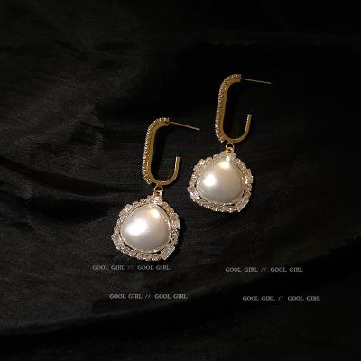 China FASHION Jewelry 925 Silver Needle Inlaid Diamond Pearl Earrings From Korea East Gate Earrings for sale