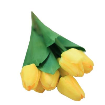 China Cheap Wholesale Artificial Flowers Decorative Fake Yellow Tulips Christmas Tree Garden Home Silk Amazon 7heads Lily Bouquet Decoration for sale