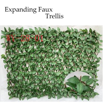 China Rustic UV Resistant Artificial Expanding Fence Faux Wood Hedge Plant Fence With Pink Leaf for sale