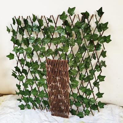 China Fake Fence For Garden Leaf Ivy Hedge Artificial Green Hedge Plant Rustic New Artificial Ivy Privacy Fence Screen Home Decoration for sale