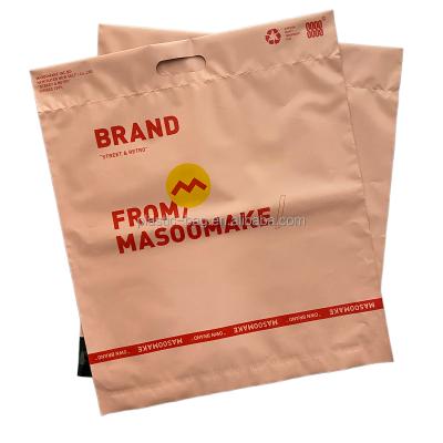 China Strong Adhesive Romantic Pink Mailing Bags Vend Bags With Handles for sale