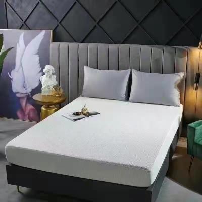 China New Waterproof Double Sided Mattress Cover Bedspread for sale