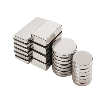 China StrongN42 N45 N48 N50 N52 Super Industrial Magnet Neodymium Magnet Ni-Cu-Ni Coating Block Disc Neodymium Magnet for sale