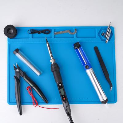 China Electronic Repair Soldering Heat Resistant Magnetic Soldering Station Pad Repair Kit Mobile Repair Desk Mat For BGA Soldering Iron for sale