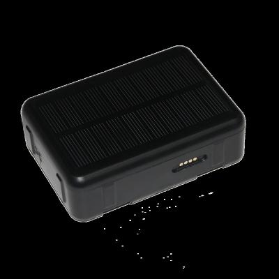 China Cattle 4G Gps solar power tracker water proof gps locator geo fence for cattle sheep for sale