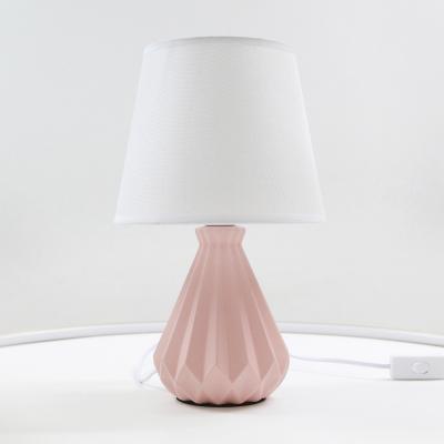 China Modern Masivel Student Desk Lamp Fabrics Shade Ceramic Lamp Body Reading Lamp for sale