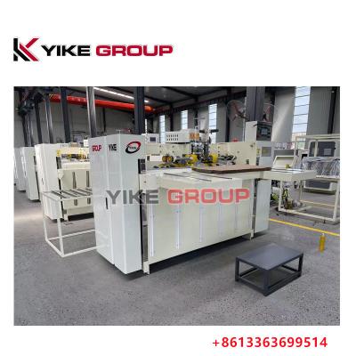 Chine Le type fabrication de cartons du GROUPE 2000mm de YIKE a ridé la machine piquante de boîte à vendre