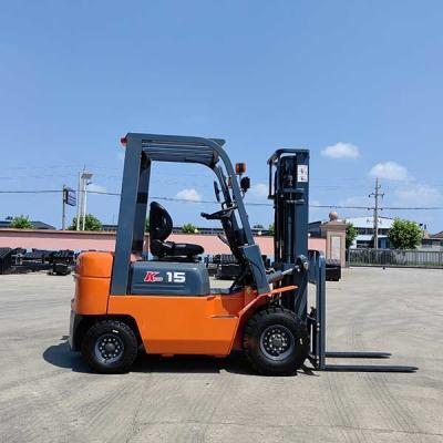 China Duplexmast 3m 1,5 Tonnen Diesel-Forkliftwagen XINCHAI 485 Dieselmotor zu verkaufen