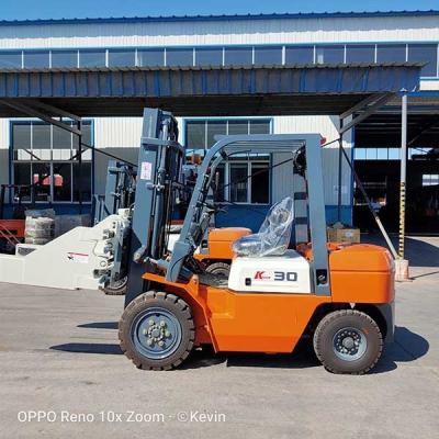 China ISUZU Engine 3000kg 3 Ton Diesel Forklift Truck With Blocks Clamp for sale