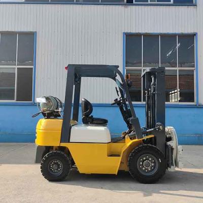 China NISSAN Engine Lp Gas Forklift Triplex Mast Rotation Counter Balance Fork Truck for sale