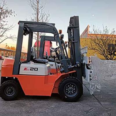 China Chinesischer Benzin-Forklift GQ-4Y Benzin 2 Tonnen-Forklift zu verkaufen