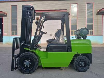 China 4 Tonnen Forklift mit LPG-Antrieb Duplex 4m Lagerhaus-Forklift 4000kg Doppelbrennstoff zu verkaufen